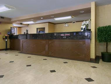 Days Inn Leeds Exterior photo